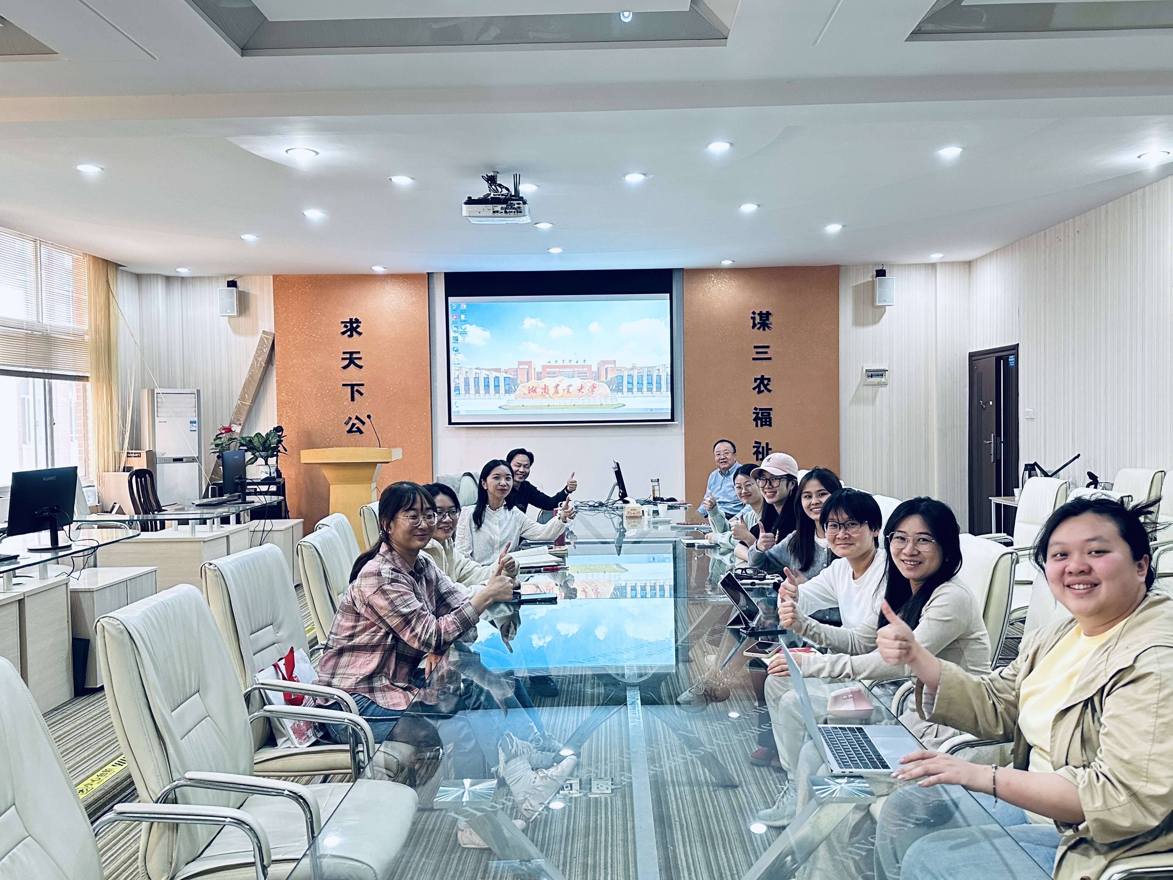 李俊清合照.jpg