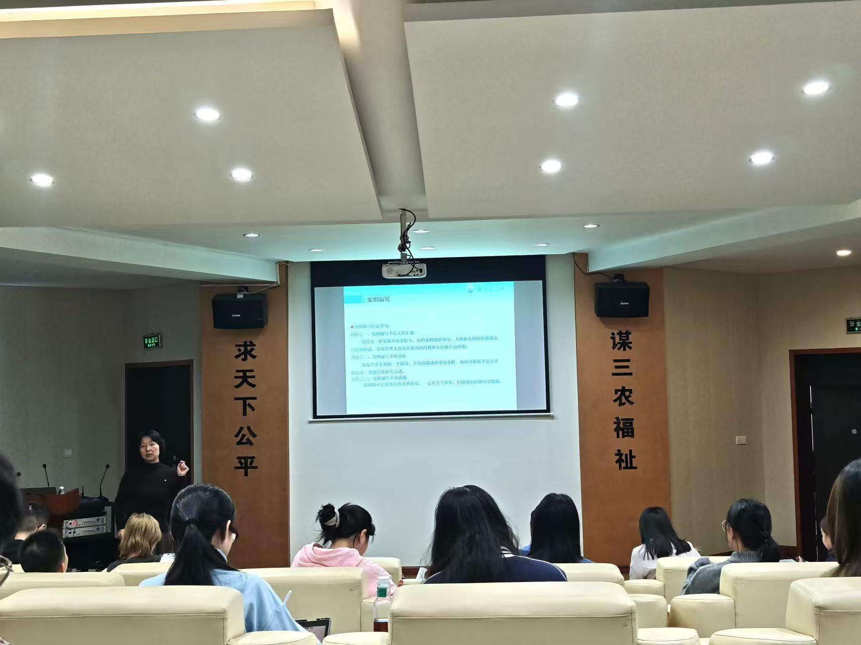 微信图片_20251111112454_452_153.jpg